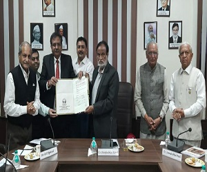 MoU between SVNIT and BVM 