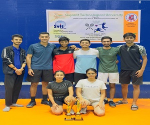 Team BVM Badminton: Boys – Winners, Girls – Runners-up (Zone-3 Tournament 2025-26)